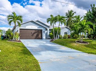 429 NW 16th Pl, Cape Coral, FL 33993