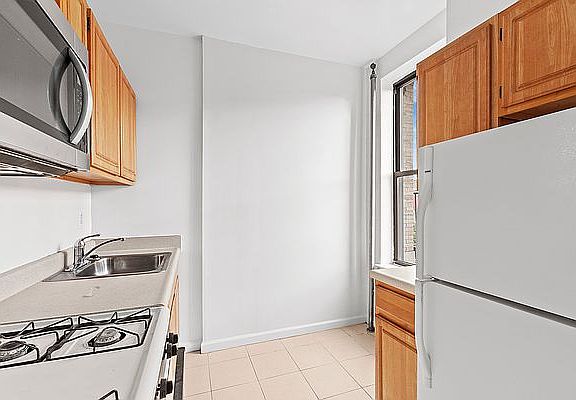 4th image of 160 W 118th St APT 2A