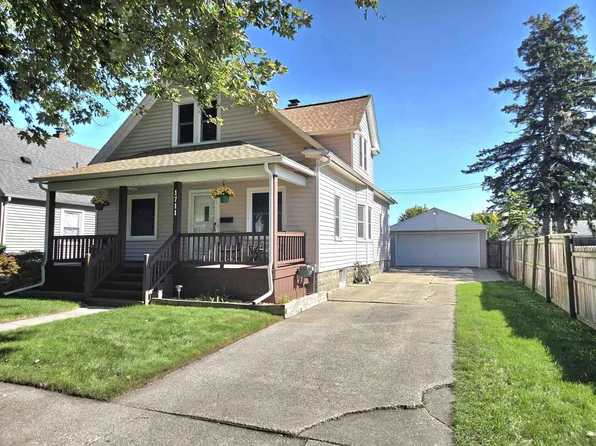 1711 S Van Buren St, Bay City, MI 48708