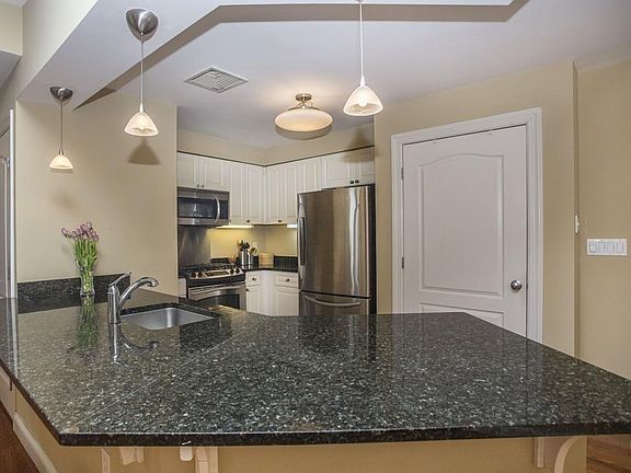4th image of 501 Commerce Dr Unit 1109