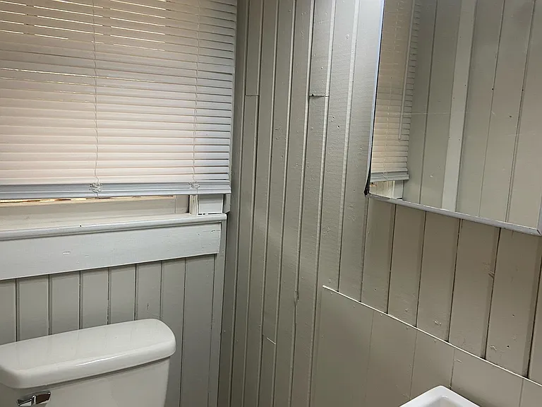 922 Academy St #3 — Photo 6