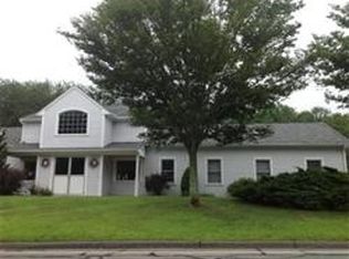 166 Chase Rd, Dartmouth, MA 02747