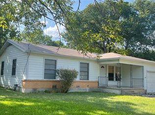 1108 S 17th St, Copperas Cove, TX 76522