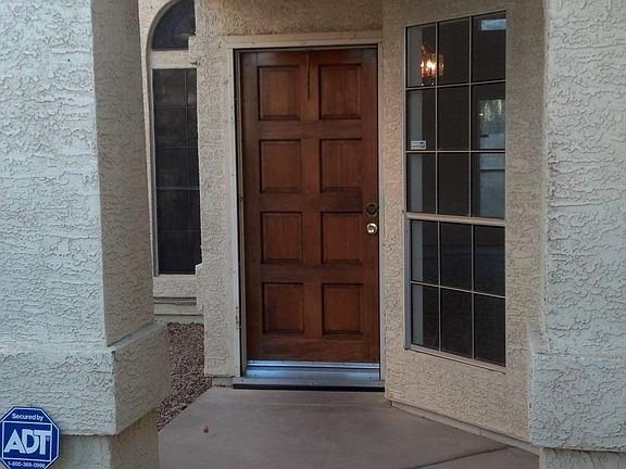 4th image of 437 E Wescott Dr