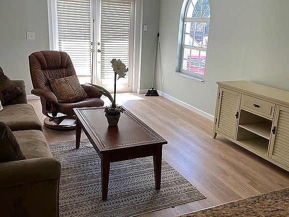 4th image of 11141 Coimbra Ln