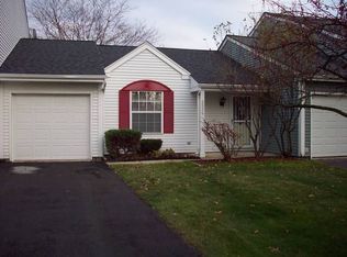 3334 Huntington Ln, Island Lake, IL 60042