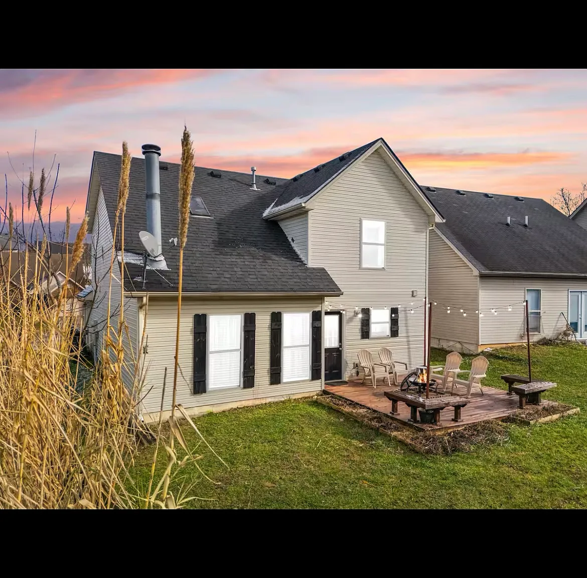 1409 Pleasant Ridge Dr — Photo 2