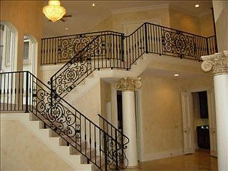 2nd image of 5520 Gleneagles Dr