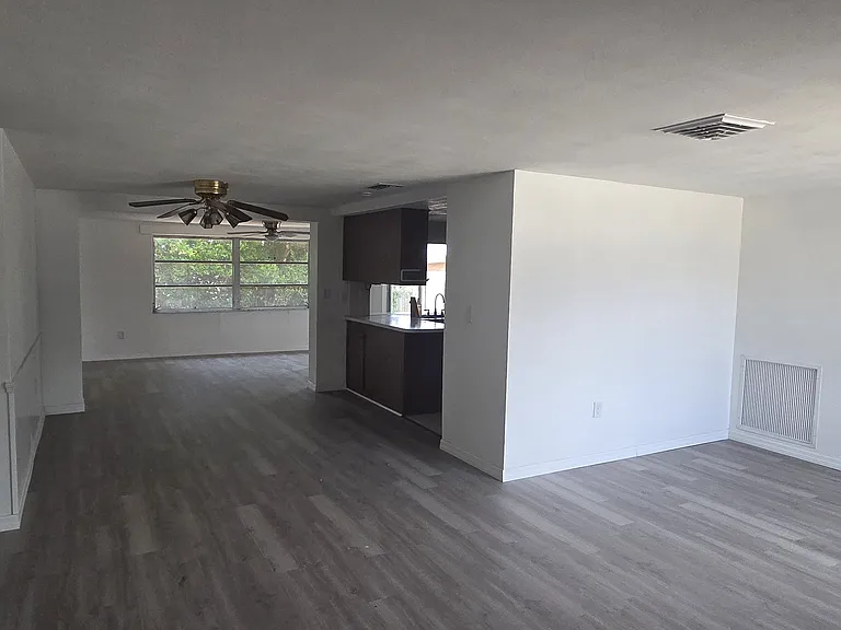 12213 Partridge Hill Row — Photo 4