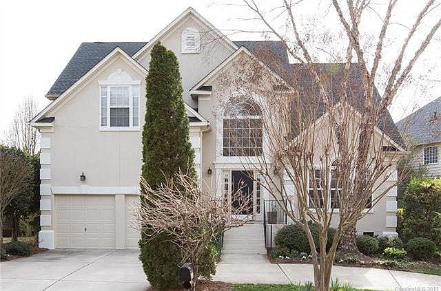 1st image of 2335 Oberwood Dr