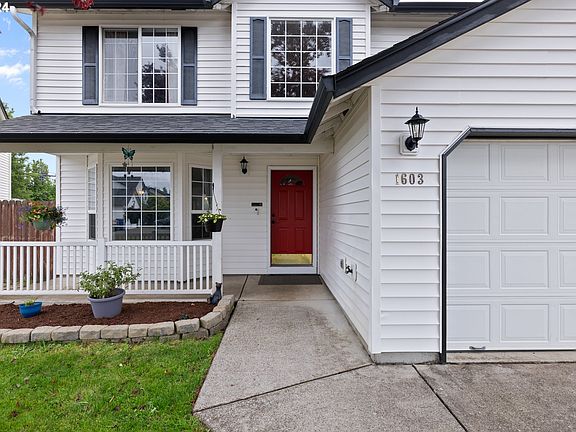 3rd image of 1603 SE 191st Pl