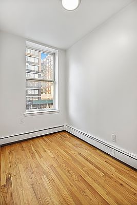 4th image of 621 2nd Ave #4
