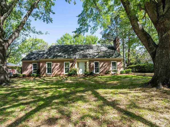 2925 Fernway Dr, Montgomery, AL 36111