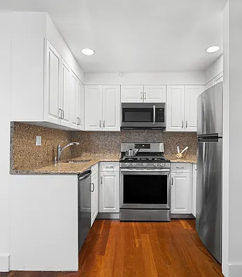 Sold by Compass | media 3