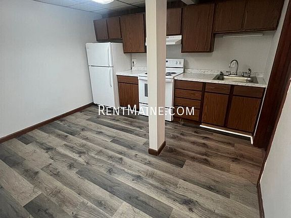 5th image of 202 Main Rd APT C