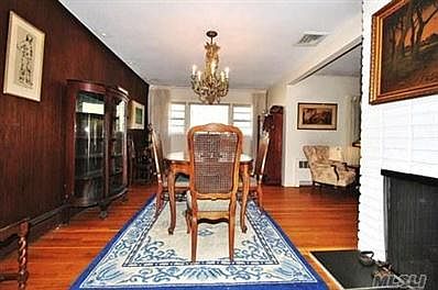 5th image of 60 Mimosa Dr
