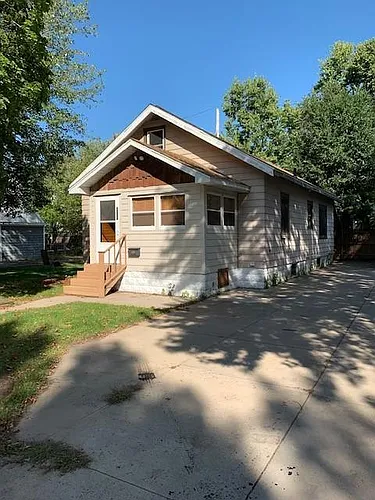 1332 Woodland Ave Photo 1