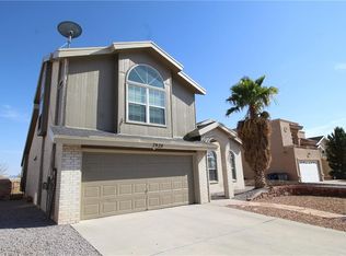 7920 Thunderstorm Dr, El Paso, TX 79932