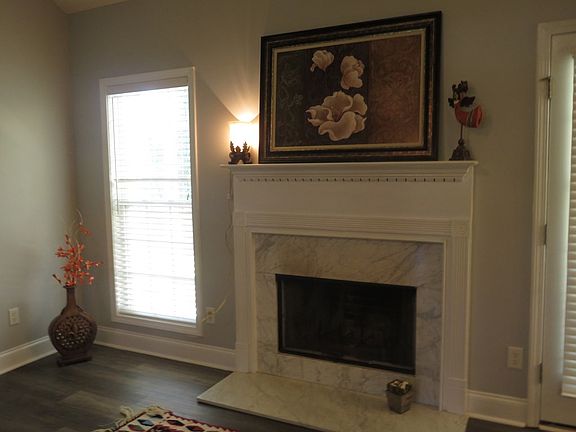 5th image of 5 White Pine Way