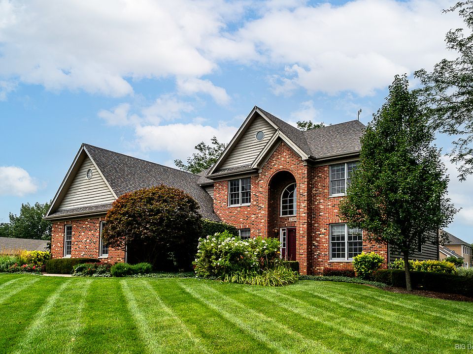 1st image of 25935 W Courtney Rd