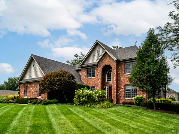 25935 W Courtney Rd, Plainfield, IL 60585