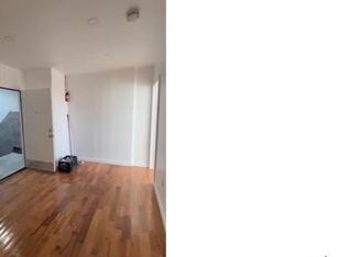 948 E 227th St #2R, Bronx, NY 10466