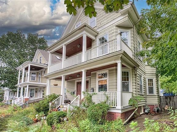 2nd image of 170 4th St #3