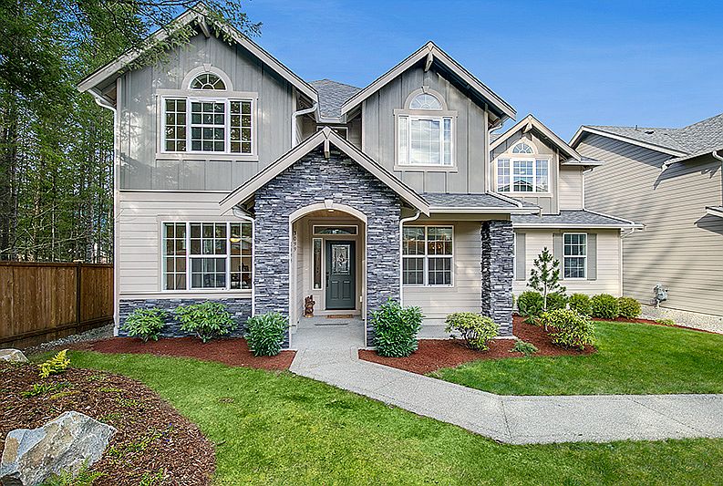 1st image of 3099 SE 16th St