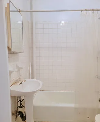 Rented by Landlord Management New York | media 34