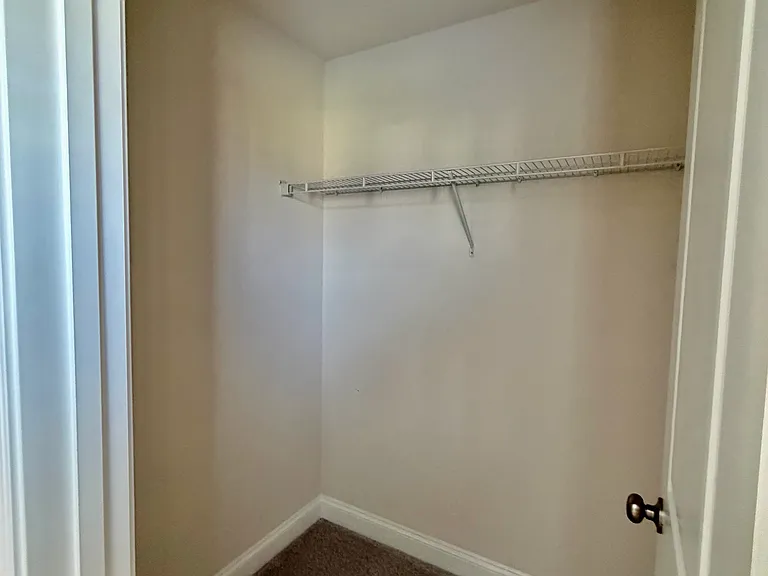 11212 Glasden Rd — Photo 29