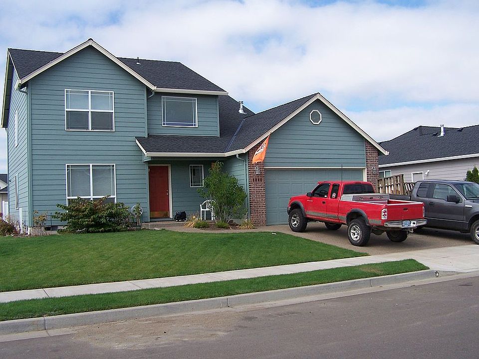 4bdrm 2.5 baths 