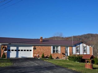 100 Seneca Trl, Lewisburg, WV 24901