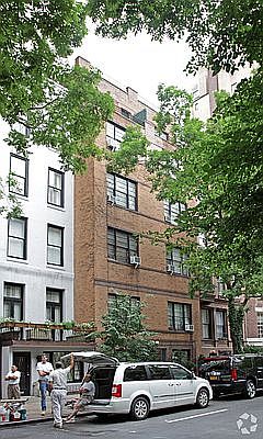 1st image of 44 E 63rd St #4AB