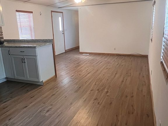 5th image of 5 Washington Dr