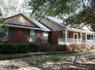 110 Beargrass Trl, Thomasville, GA 31792