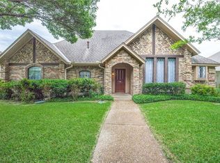 6304 Fox Trl, Dallas, TX 75248