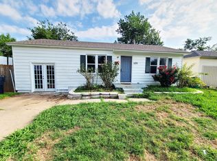 1129 NW 99th St, Oklahoma City, OK 73114