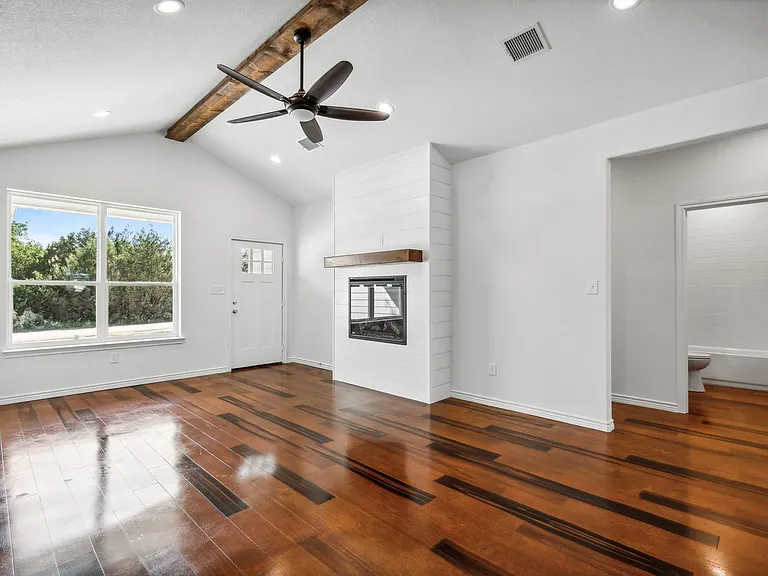 5726 Barkridge Dr — Photo 11