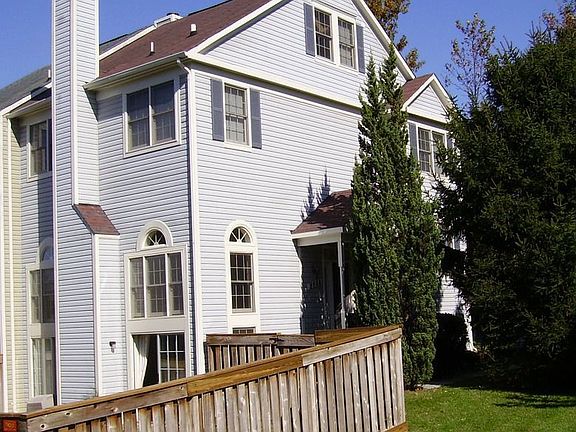 2nd image of 8648 Delcris Dr