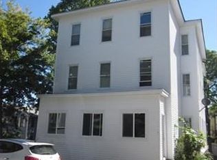 4 Hathaway St, Worcester, MA 01610