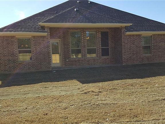5th image of 1115 Colony Dr