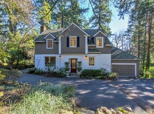 179 Iron Mountain Blvd, Lake Oswego, OR 97034
