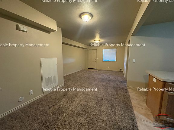 4th image of 172 Stockham Blvd APT B