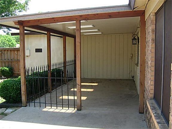 5th image of 2934 Big Ben Ln