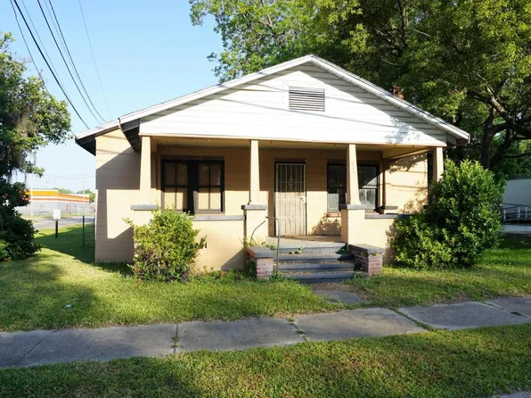 237 S Thompson St, Starke, FL 32091