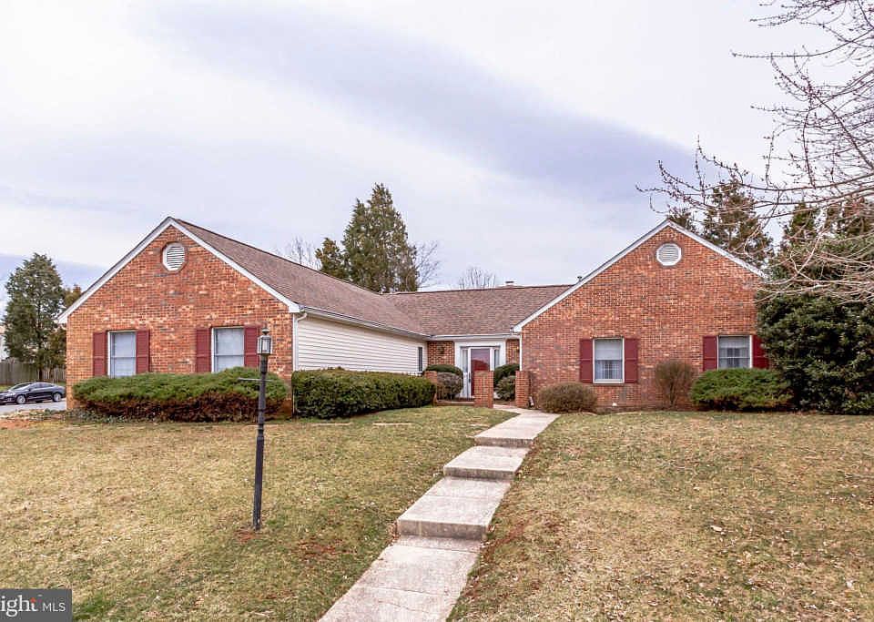 1st image of 8658 Bannerwood Dr