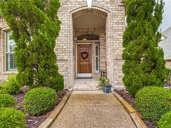 2nd image of 1390 Southern Pines Dr