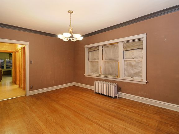 5th image of 2113 Elmwood Ave