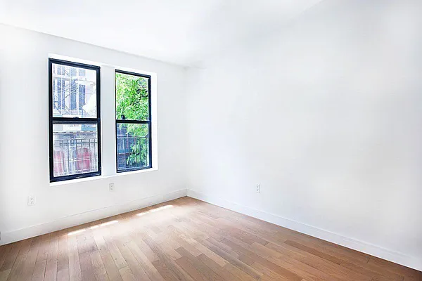 Rented by Bruma Realty LLC | media 12