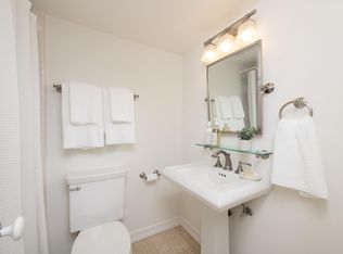 715 Larkspur Ave, Corona Del Mar, CA 92625